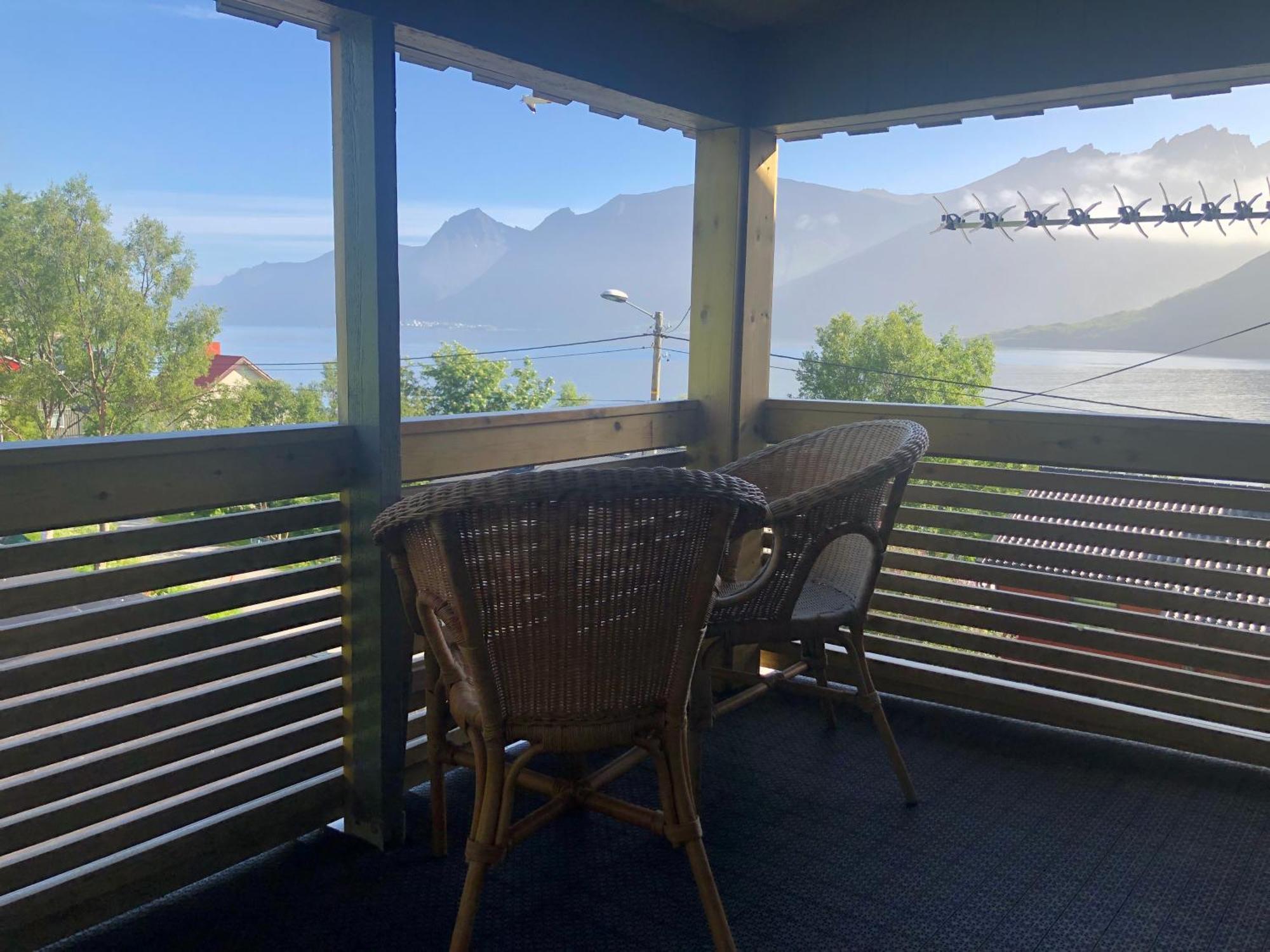 Vacation Home In Fjordgard With Views Of Segla And The Fjord מראה חיצוני תמונה
