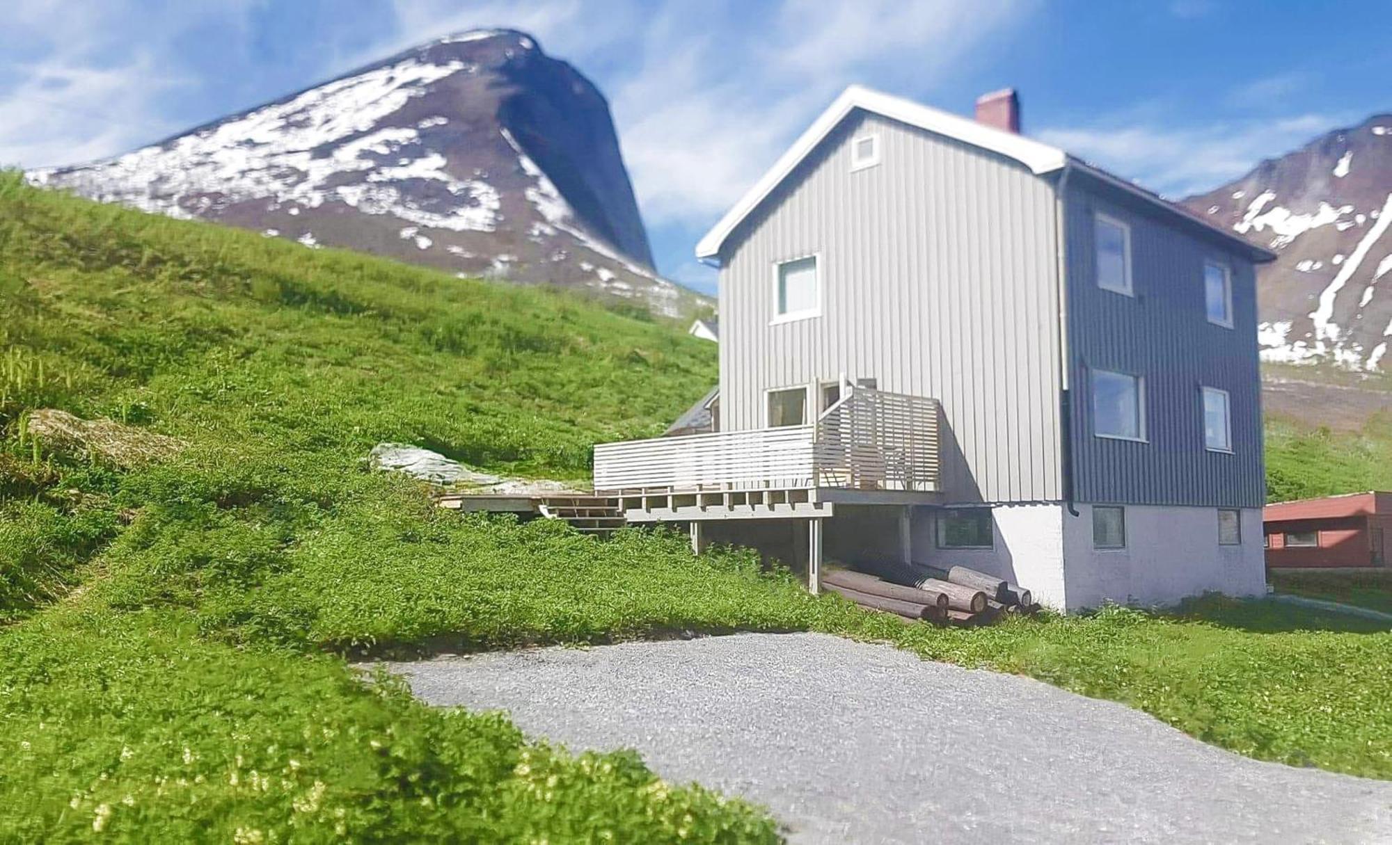 Vacation Home In Fjordgard With Views Of Segla And The Fjord מראה חיצוני תמונה