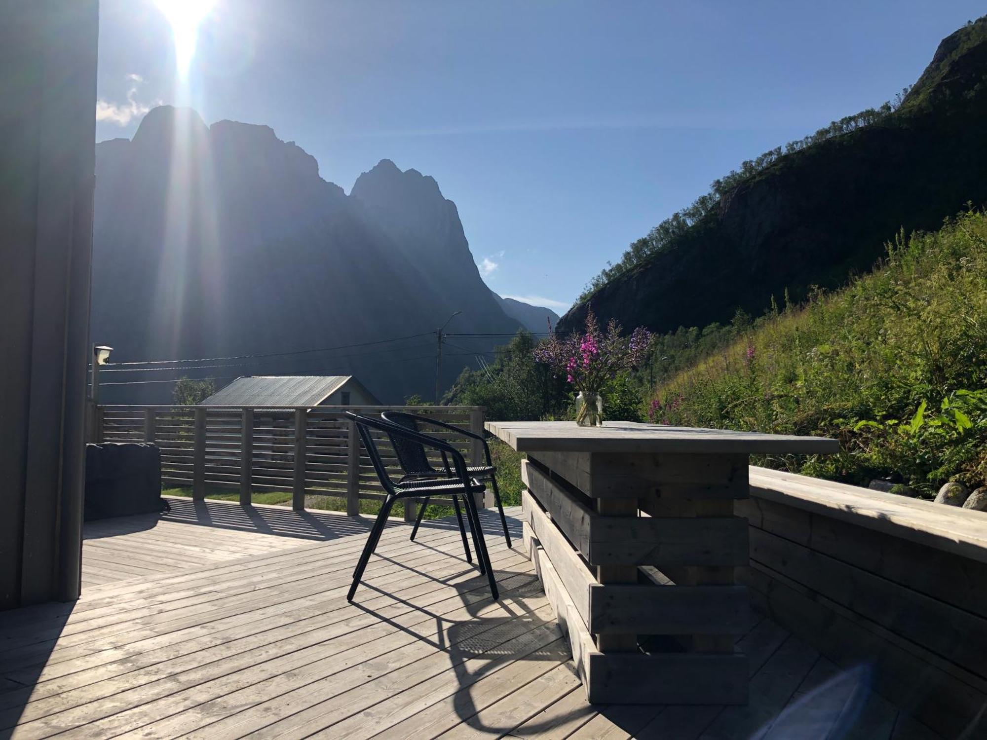 Vacation Home In Fjordgard With Views Of Segla And The Fjord מראה חיצוני תמונה